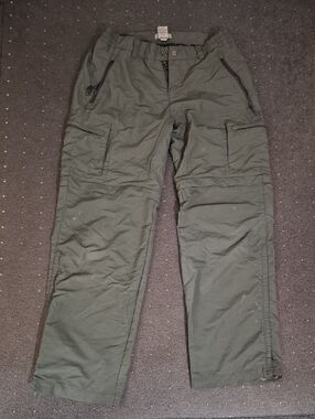 REI Women's Olive Cargo pants/shorts combo